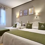 Eco Hotel 2*