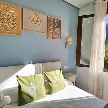 Eco Hotel 2*