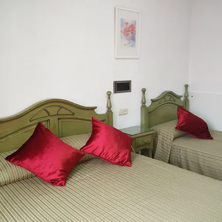 Eco Hotel 2*